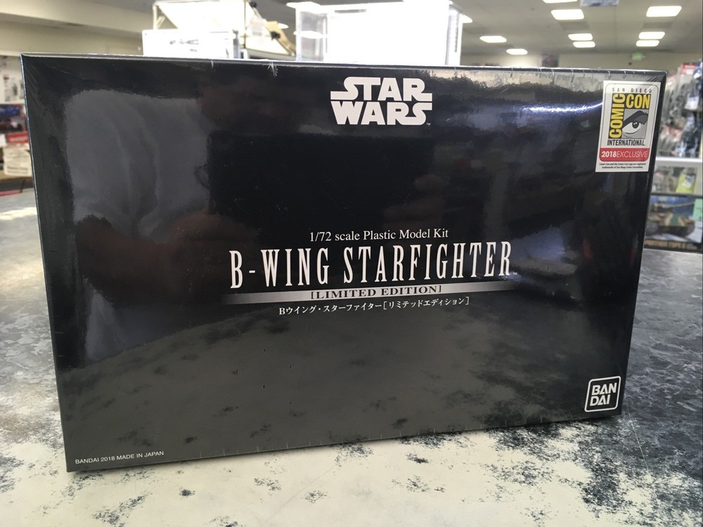 Star Wars B-Wing Starfighter 2018 San Diego Comic Con limited Series