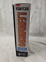 Teenage Mutant Ninja Turtles Leonardo Comic Book Action Figure 6″