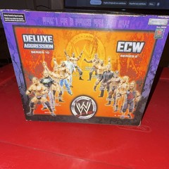 JAKKS Pacific WWE Deluxe Aggression Series 10 Jeff Hardy Umaga Figure Set LE
