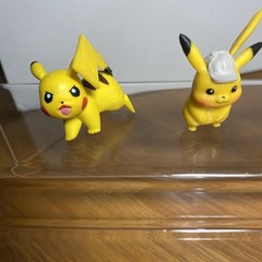 POKEMON ACTION FIGURE LOT PIKACHU Dedenne Pichu