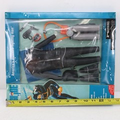 GI Joe Frogman 1964 Reproduction 2008 Walmart Exclusive Accessory Pack