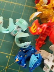 Huge Lot of 20+ Bakugan Battle figures Bundle Mixed Set “SEE PHOTOS”