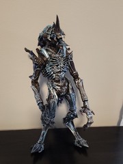2020 NECA ULTIMATE RHINO ALIEN 11” Loose FIGURE Fox Aliens