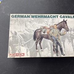 Dragon 1/16 1619-03 German Wehrmacht Cavalry Model Kit Vintage 1998