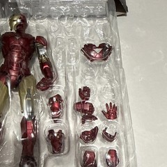 SH Figuarts Iron Man Mark 6 BATTLE DAMAGE EDITION Bandai INCOMPLETE MISSING PCS