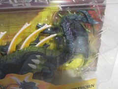 Kenner Dragon Heart Razorthorn w/Battle Reactive Thorns 1995 MOC