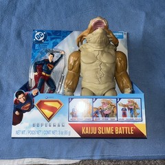 DC Comics SUPERMAN, Superman Vs.Kaiju Slime Battle Set Playset,for Ages 4 and up