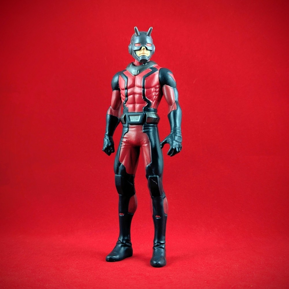 ANT MAN FIGURE Marvel Comics MCU Avengers Hasbro