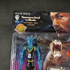 TASMANIAN DEVIL BLANKO ACTION FIGURE SPACE JAM PLAYMATES NEW VINTAGE LOONEY