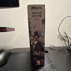 S.H.Figuarts Sasuke Uchiha Naruto Action Figure w/ Sword, Effect & Alt Hands