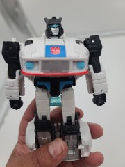 Transformers Studio Series Deluxe Class 86 The Movie Autobot Jazz Action Figure