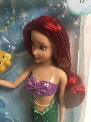 Disney Classic Princess Ariel Doll includes Flounder – from Little Mermaid – NEW