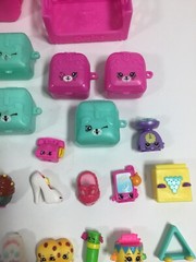 Shopkins Lot of 100 Pieces Moose Children Toy Figures Bags Baskets Crates