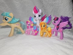 Hasbro My Little Pony Random Pony Set of 5.