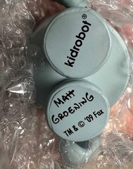 Kidrobot Futurama Series 1 Bender 1/16 + Kidrobot Futurama Mini Series 1 – Leela