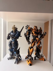 Age of extinction threezero dlx scale 3rd party bumblebee