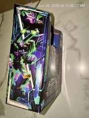 Comic Universe Tarn (Voyager Class) Transformers Legacy Evolution NIB