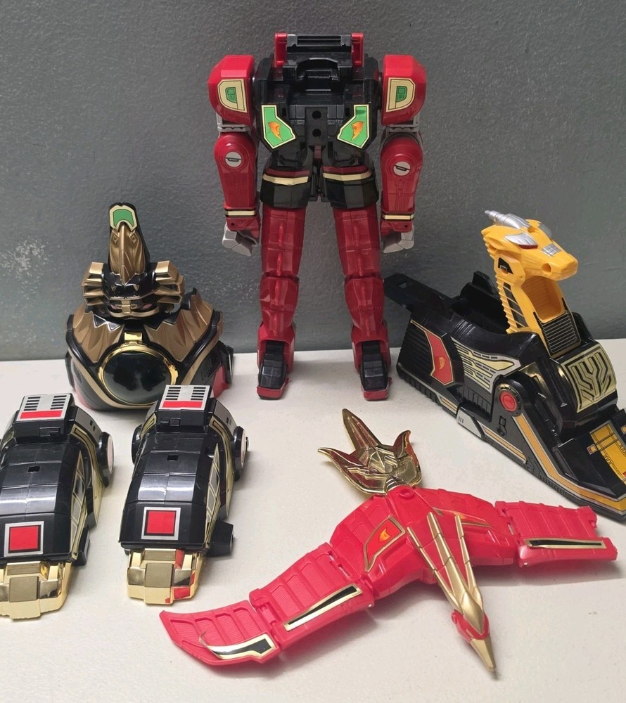 1994 Bandai Mighty Morphin Power Rangers Deluxe Thunder Megazord INCOMPLETE