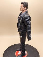 Hot Toys 1/6 TERMINATOR 2 T-800 T2 Arnold Schwarzenegger DX10 action figure