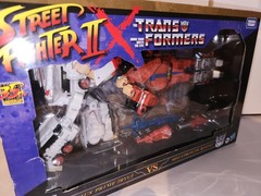 Transformers X Street Fighters 2-Packs Optimus Prime Ryu Megatron Bison Hot Rod
