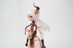 Eiifox x BearPanda Hua Xia Shen Gui Hua Pi 1/12 Monster Anime Action Figure