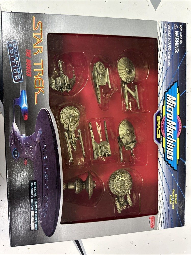 Micro Machines Star Trek The Movies Collector’s Editon – 1995 New NOS