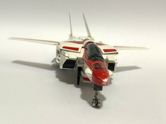 “Transformers” Jetfire (Skyfire), G1 complete (Robotech Macross Veritech)