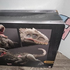 Jurassic World Hammond Collection Indominus Rex Deluxe Damaged Box