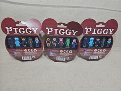 PIGGY 3.5” Series 2 w/ DLC Exclusive Codes (D8)
