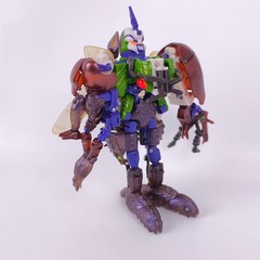 Transformers Tripredacus Complete Beast Wars Combiner Gift Set