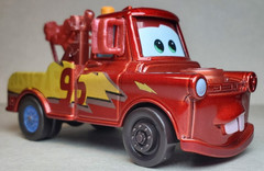 Disney Pixar Cars 3 Rust-Eze Racing Center Mater Diecast 1:55 FC Team 95
