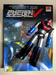 ONhobby 2020 Robot Taekwon V 20cm FullAction Plastic Model Kit Figure for Kidult