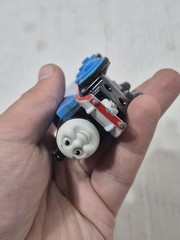 Vintage Thomas & Friends Die-Cast Battery Powered Motorized Tank Engine Train