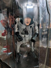 American McGee’s Alice – Card Guards Figure New In Box –