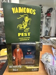 NEW Mezco Breaking Bad Jesse Pinkman Collectible Figure
