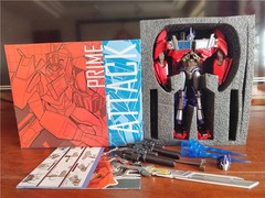 Apache APC-Toys Attack Prime TFP Optimus Prime Figure Gift New