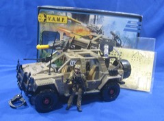 2010 GI Joe VAMP Jeep Vehicle Double Clutch 4″ Figure 25th Pursuit of Cobra POC