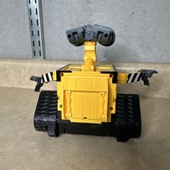 Disney Pixar WALL-E Robot Toy 8.50 in Action Figure READ