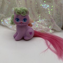 Vtg Little Pretty Kitty Heaven Heart RARE Mattel Show Offs Purple Pink Cat Toy