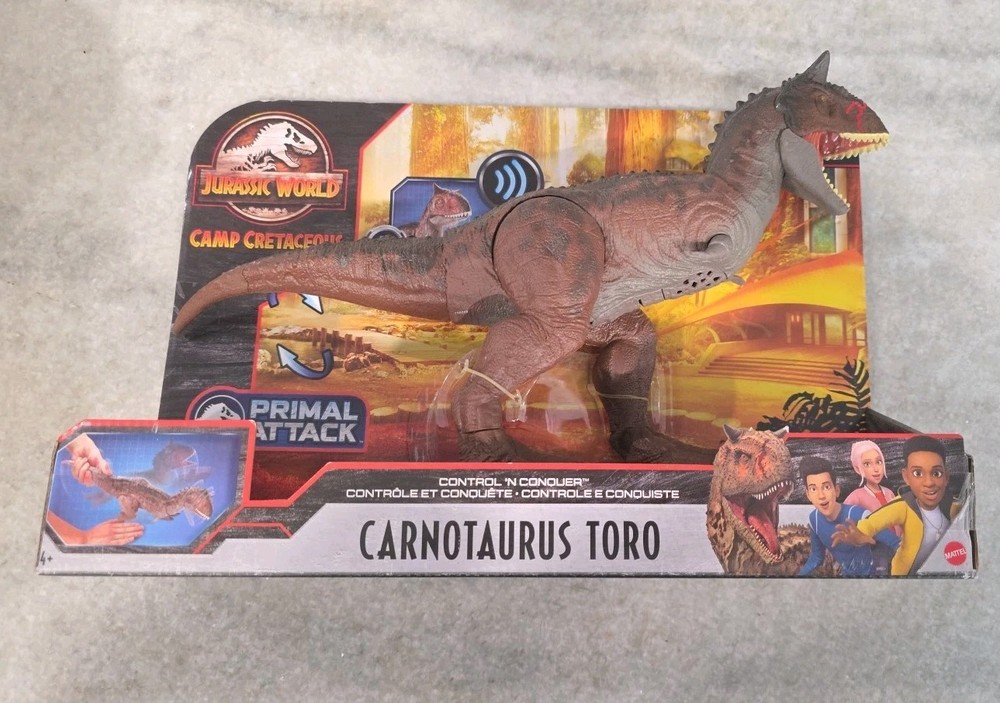 Jurassic World Camp Cretaceous Control ‘N Conquer Carnotaurus Toro