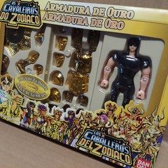 Saint Seiya Armadura De Oro Knights of Zodiac Golden Armor Figure Bandai 2004