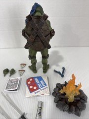 NECA Teenage Mutant Ninja Turtles 1990 Movie ULTIMATE LEONARDO 35th Anniversary
