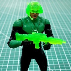 Custom Resin GL constructs for 6in. figure 1:12 Green Lantern helmet rifle