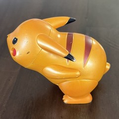 POKEMON SHINY MASTER QUEST PIKACHU FIGURE W/DUAL ATTACK BOLTS HASBRO *RARE* 2002