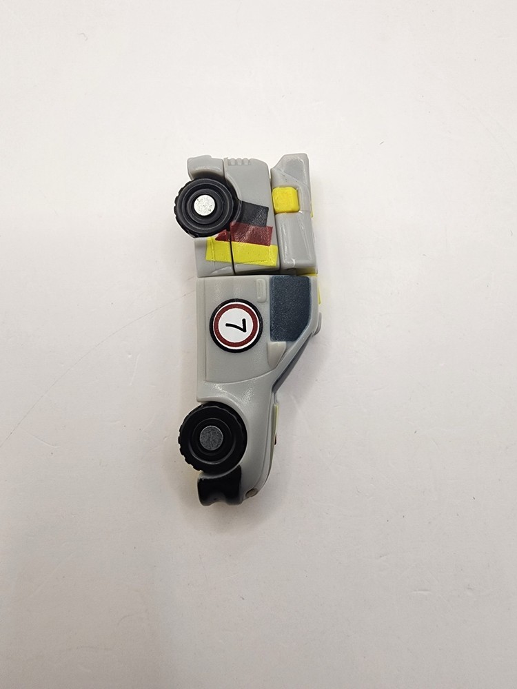 Transformers Armada Minicon Dirt Boss right half part only Skyboom Shield