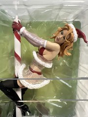McFarlane’s Twisted X-Mas Mrs. Claus Blonde Variant Christmas Figure /4K SEALED