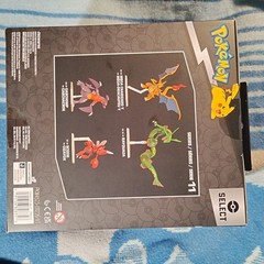 Pokémon Select Mega Charizard Y Figure 6″ Articulated Target Exclusive Trainer