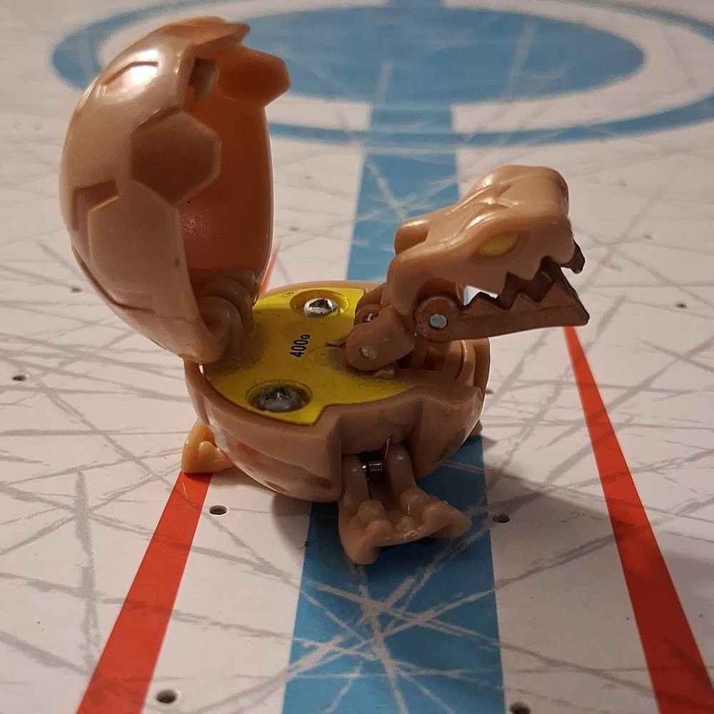 Bakugan Dinosaur Transforming Action Figure Beige Yellow Bakugan Battle Brawlers