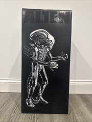 Alien Xenomorph 24″ Glow In The Dark Fig. 2014 SDCC Exclusive Gentle Giant /250