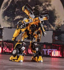In Stock New Brave Troops Toys BTT-01 Rise of Beasts Yellow Bee Action Figure